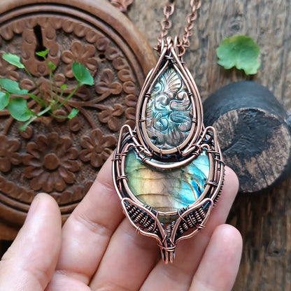 Night lotus bud necklace