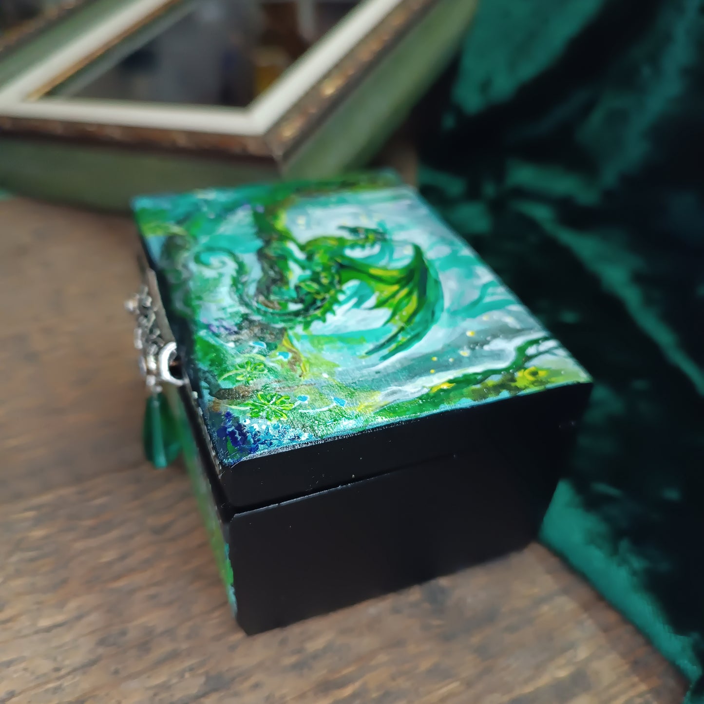 Forest dragon Treasures keeper.