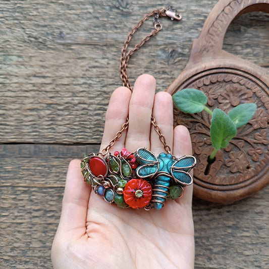 Dragonfly in the poppy meadow🏵️