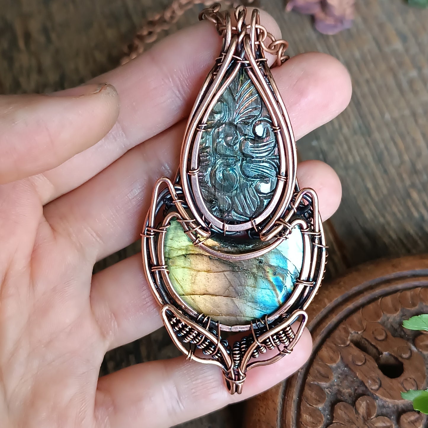Night lotus bud necklace