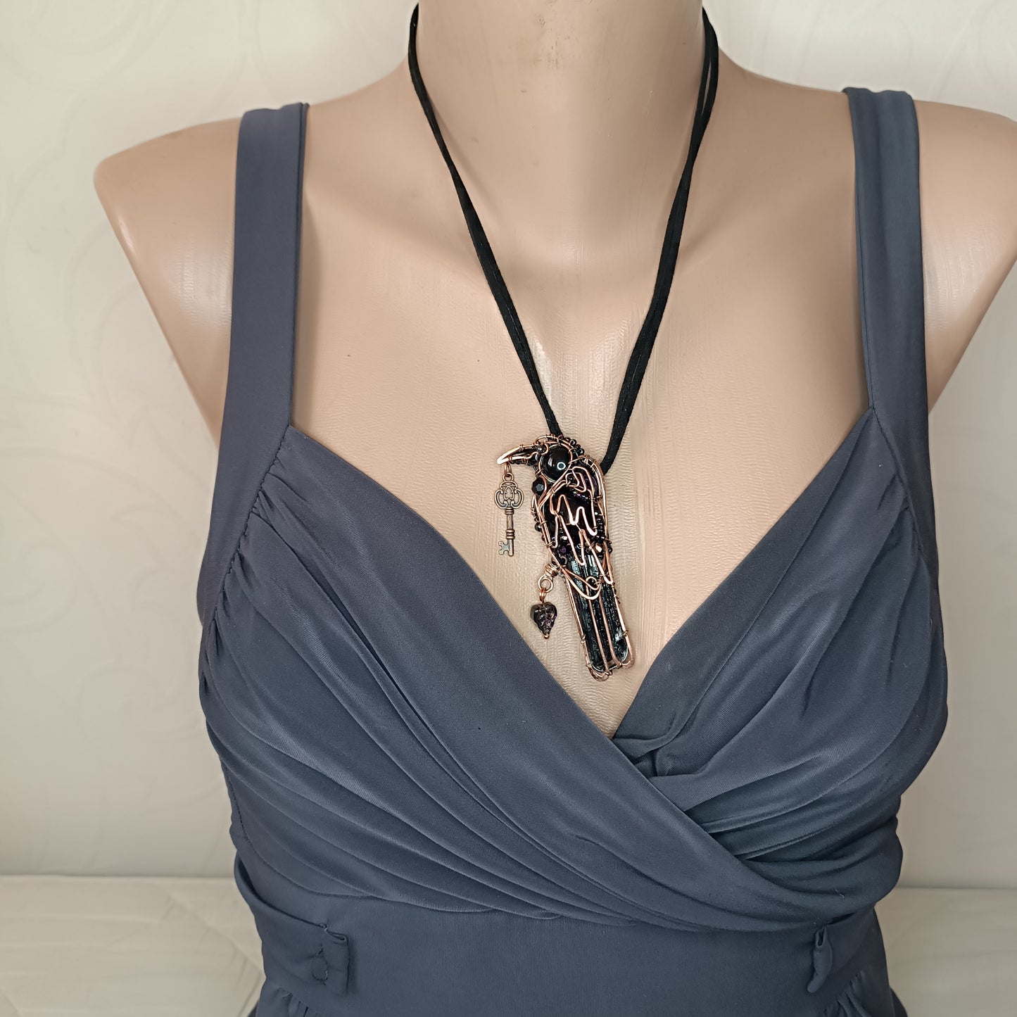 Wise secret keeper. Raven necklace.
