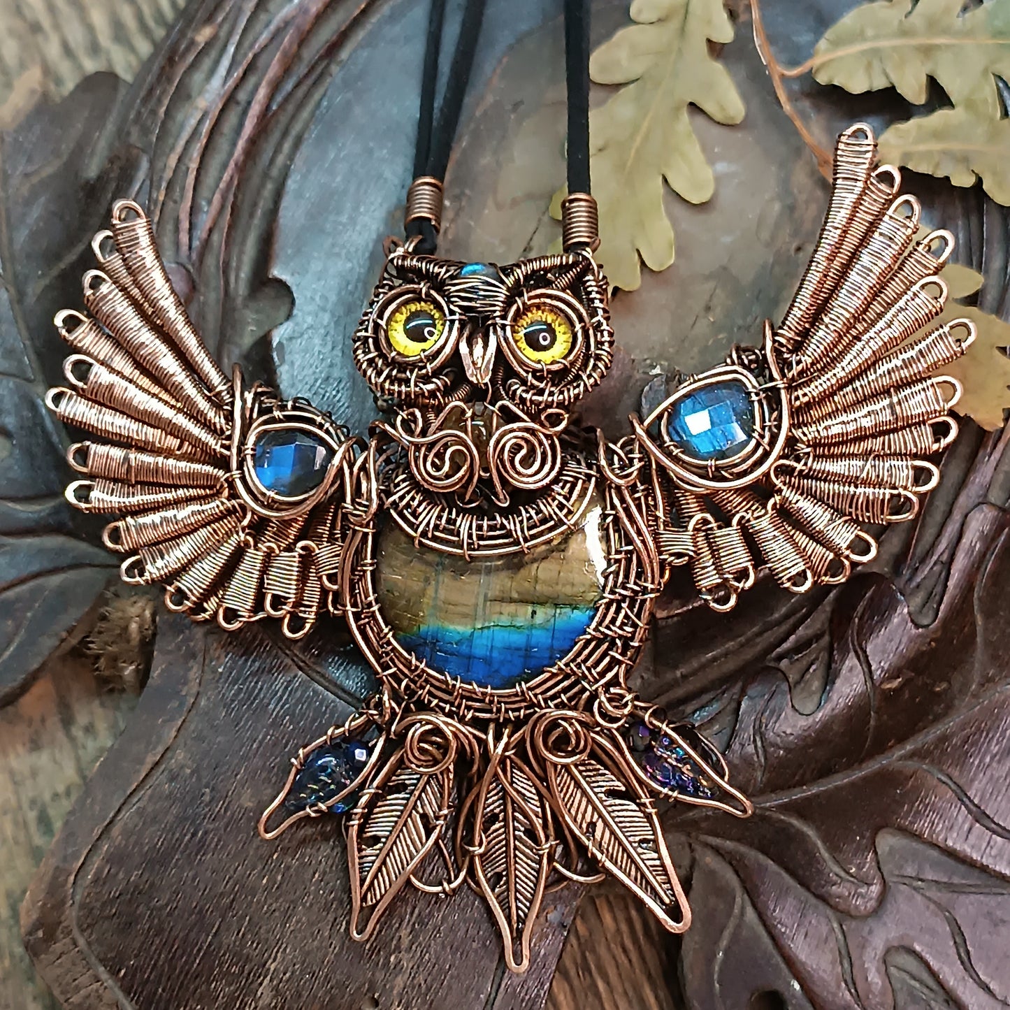 Statement Owl amulet necklace 🦉🪶