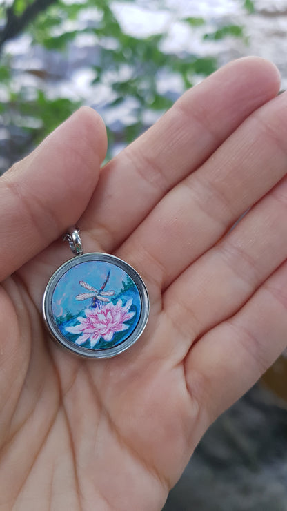 Mini reversible Mermaid and dragonfly pendant.