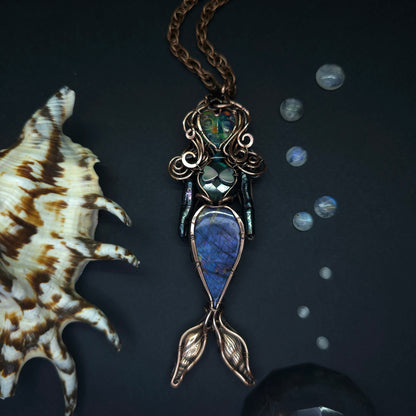 Aurora mermaid necklace