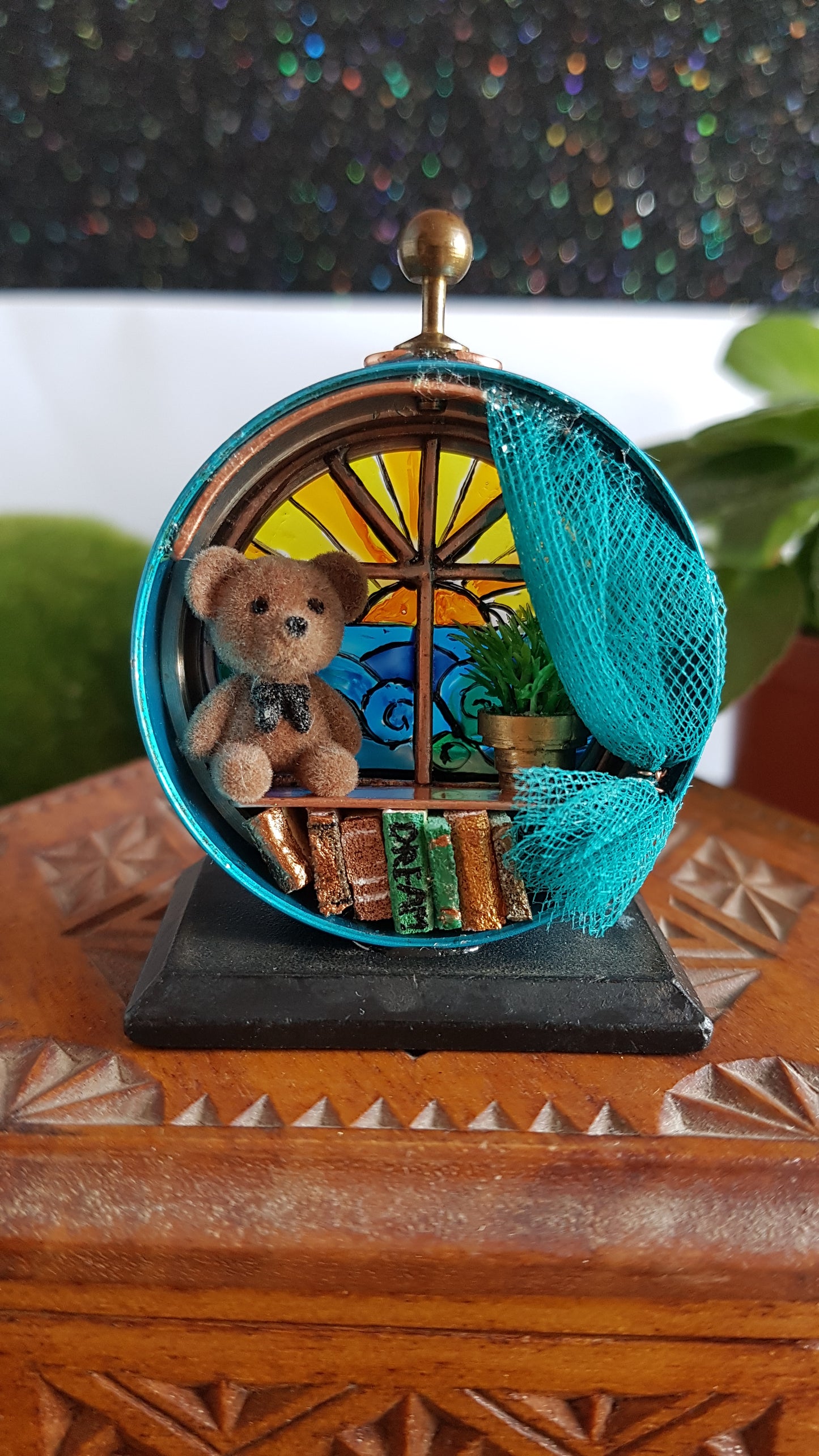 Tiny clock dream world. Roombox diorama.