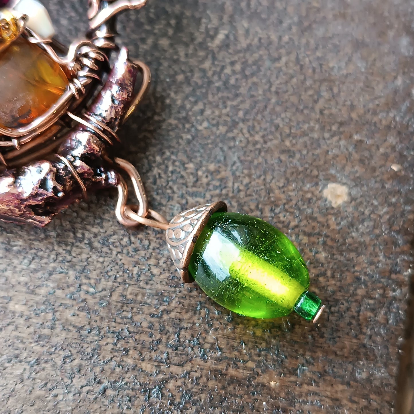 Cute squirrel on the oak tree. necklace 🍂