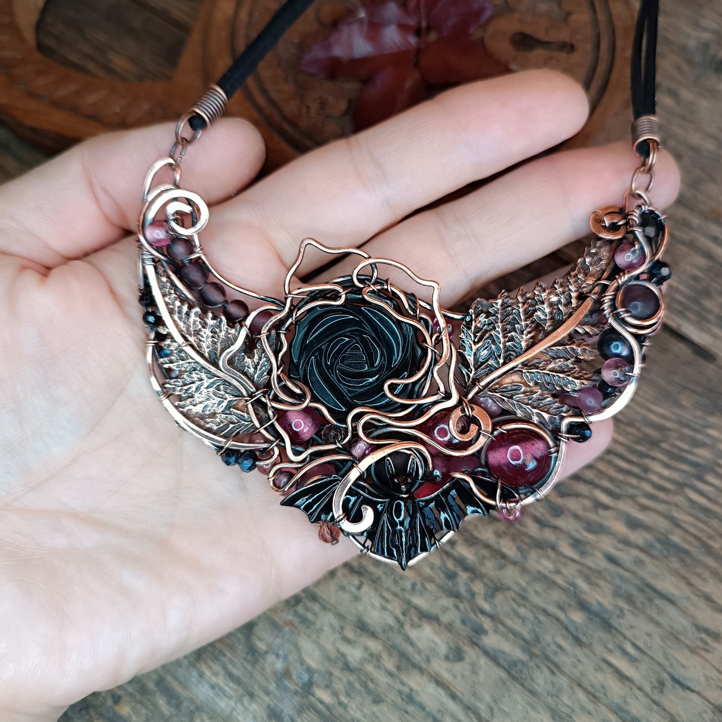Night Queen. Statement necklace