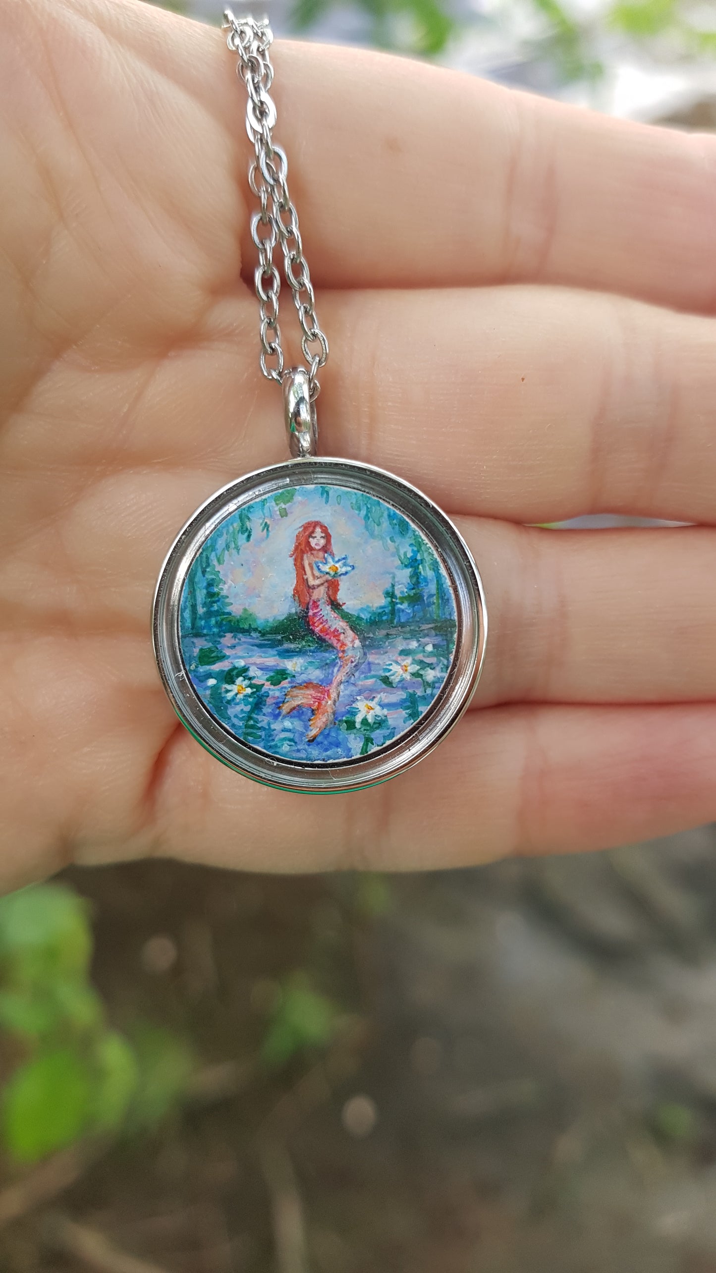 Mini reversible Mermaid and dragonfly pendant.