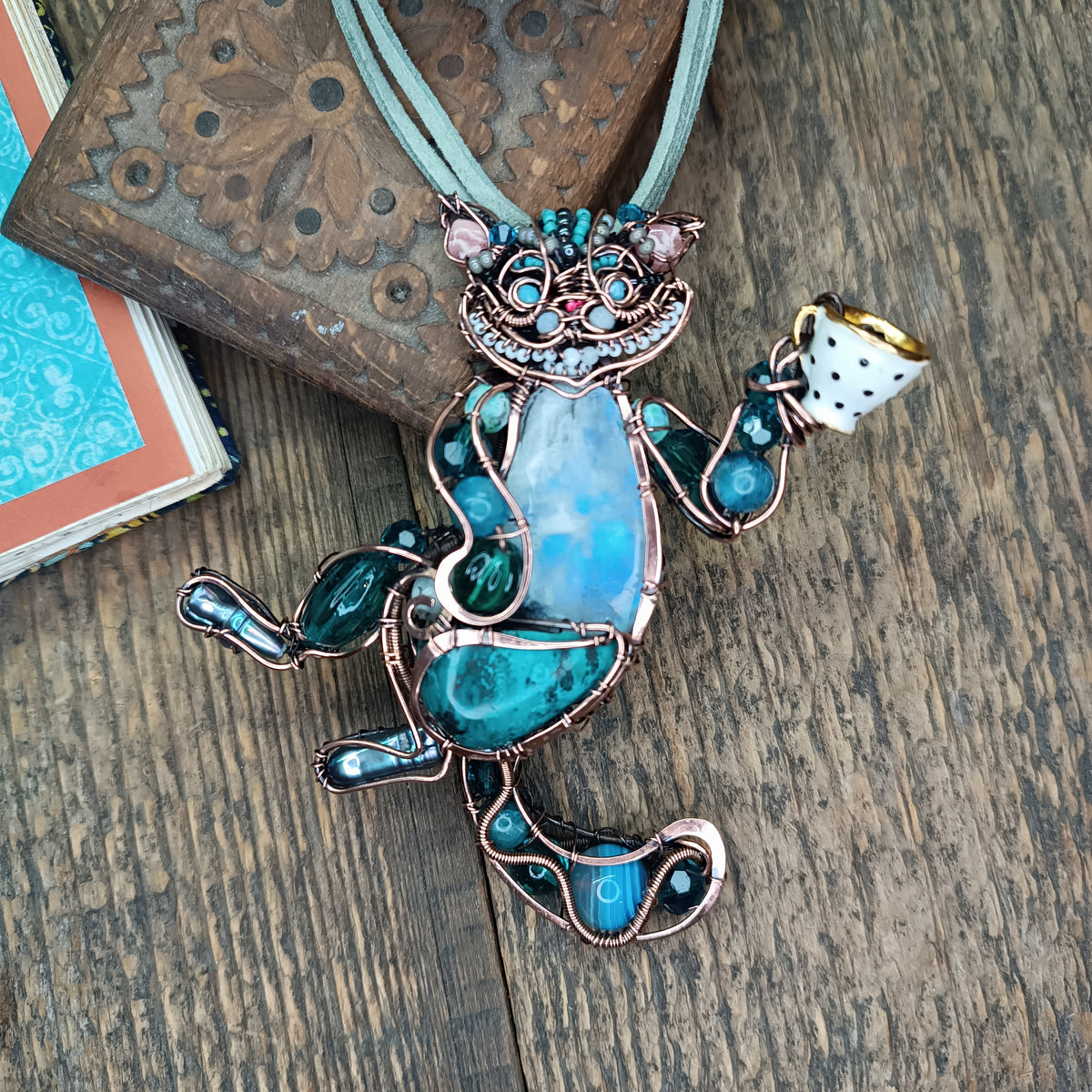 Blue cat at the tea party necklace🩵🐱☕