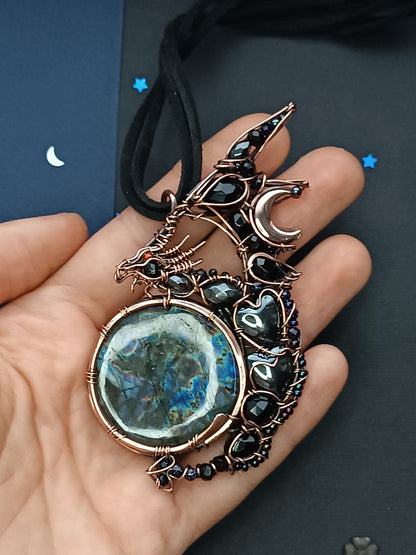 Wizard of the blue moon. Dragon necklace