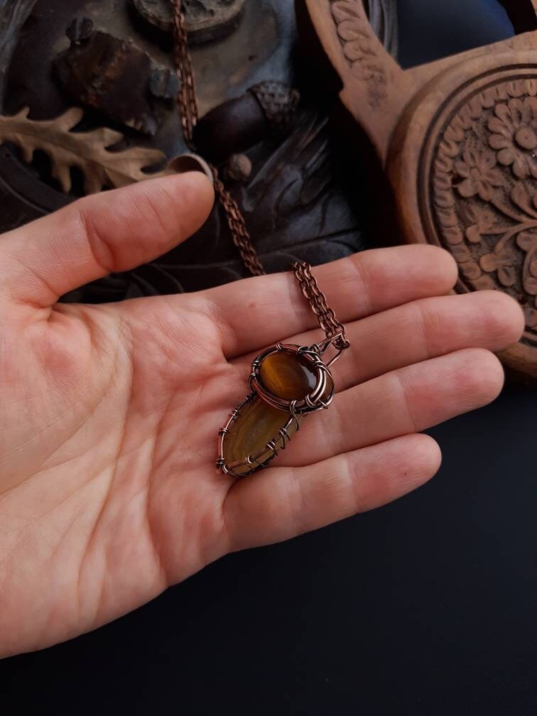 Agate acorn pendant. Wire wrapped acorn necklace