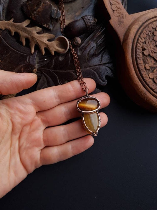 Agate acorn pendant. Wire wrapped acorn necklace