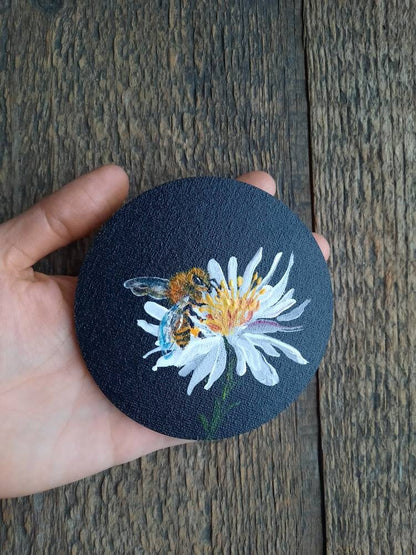 Bee on a daisy round original acrylic painting